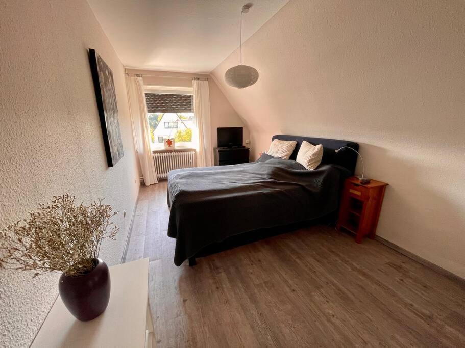 Dein Idyllisches Zuhause Auf Zeit In Norderstedt Apartment Luaran gambar